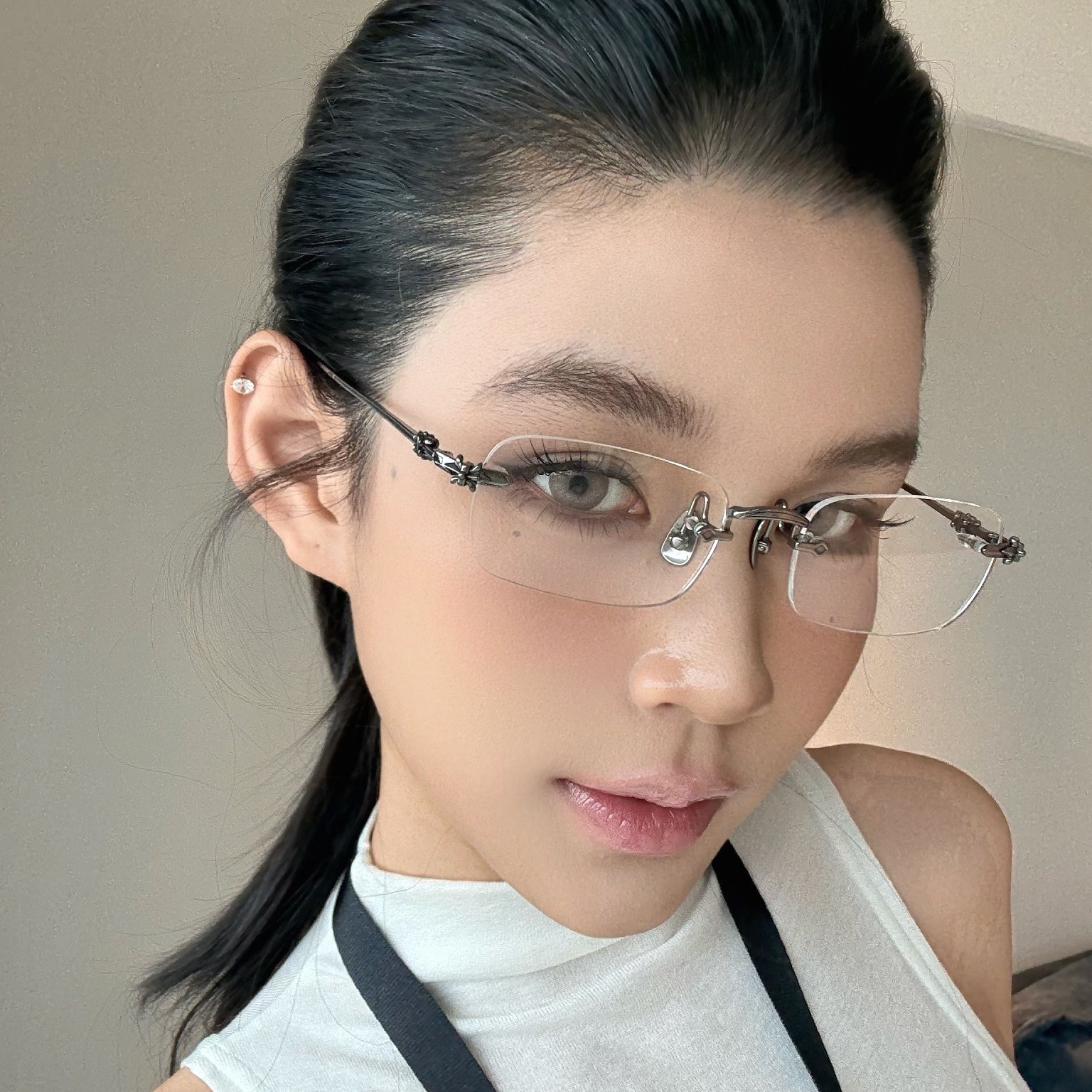 纯钛无框眼镜女纯欲百搭超轻网红ins时尚无边框显脸小显瘦大脸