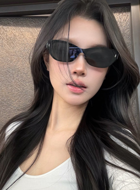 韩版窄框绿色小猫眼墨镜女款潮无边框设计感超轻方圆脸夏季太阳镜