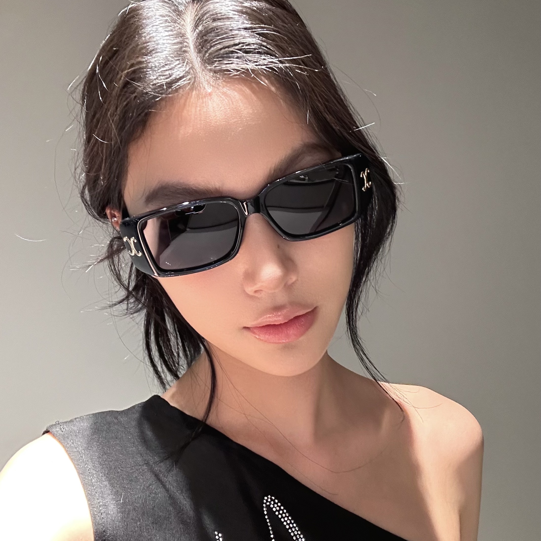 时尚小香墨镜偏光太阳镜欧美遮阳防晒网红小框方高级感太阳眼镜