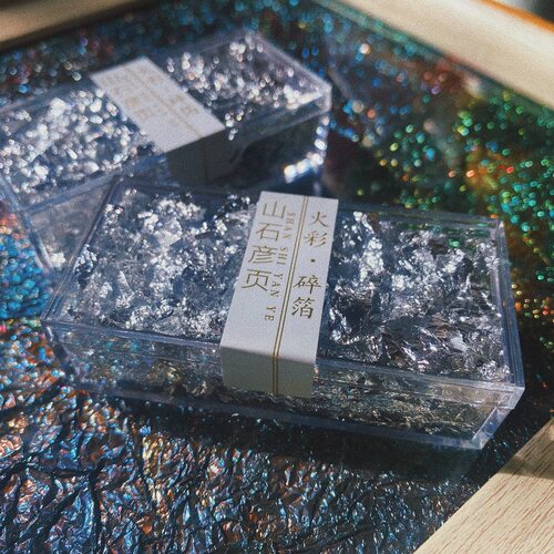 金箔碎箔山石彦页美甲