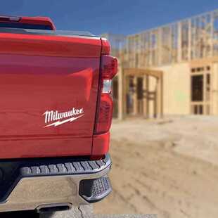 Milwaukee米沃奇Logo车贴车身挡风玻璃贴反光贴创意电动车贴纸