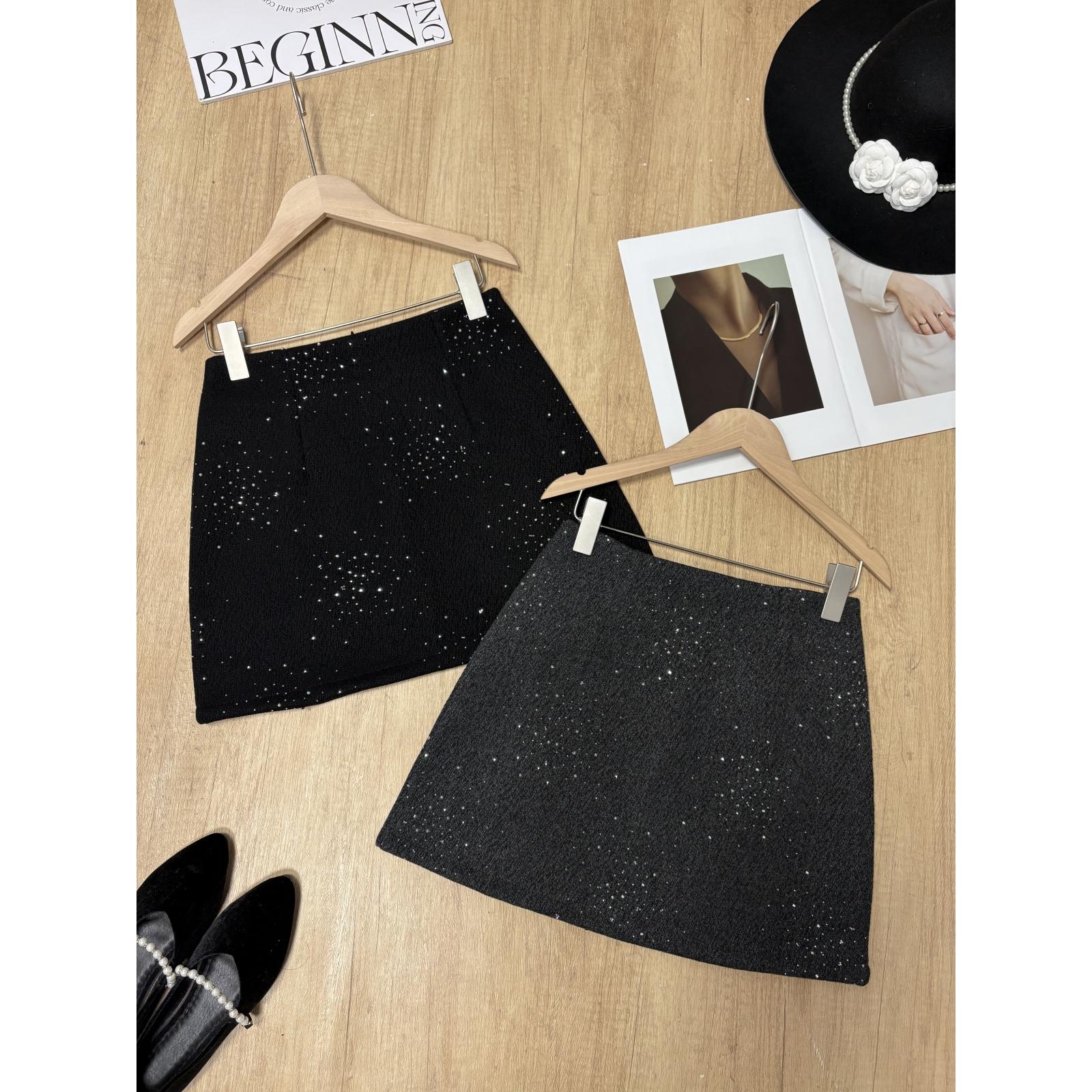 韩系新款法式小香风气质显瘦半身裙百搭显瘦闪闪烫钻a字包臀短裙