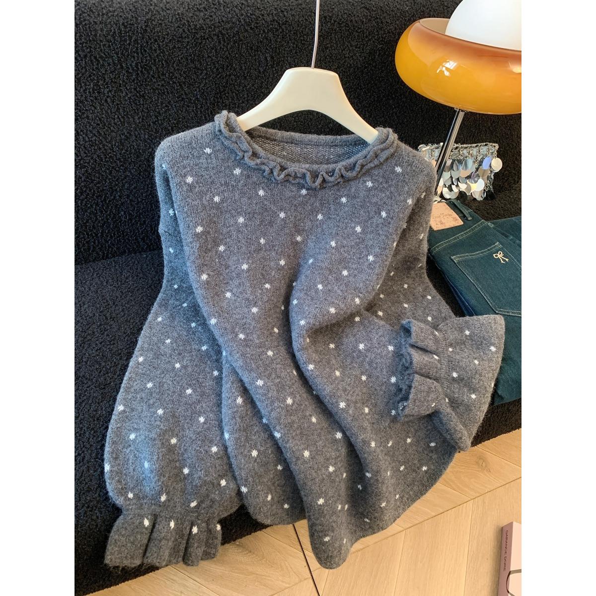 东大门木耳边波点喇叭袖针织衫女冬季新款加厚宽松洋气减龄上衣