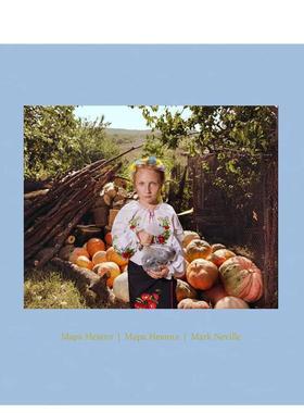 【现货】马克-内维尔：用书籍停止战争 MaRK Neville|S Tank with Books 原版英文摄影作品集图书