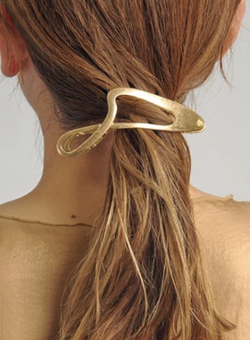 日本本土代购GOLDY高级感几何个性金属夹高端后脑勺气质鲨鱼夹女