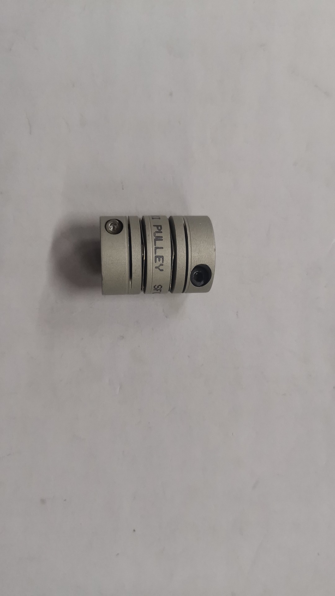 原装日本三木SFC-010DA2-4B-8B双膜片联轴器，4-8孔双膜片联轴器