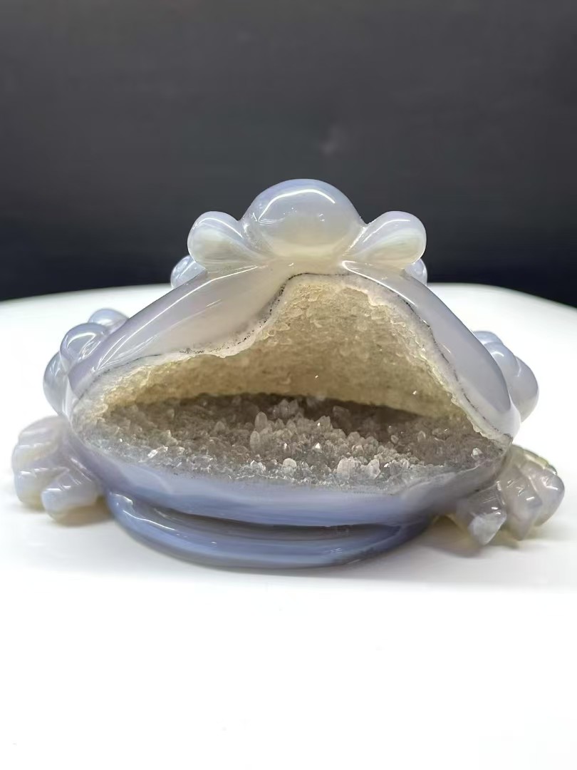 天然水晶原石打磨工艺品家居灵性奇石