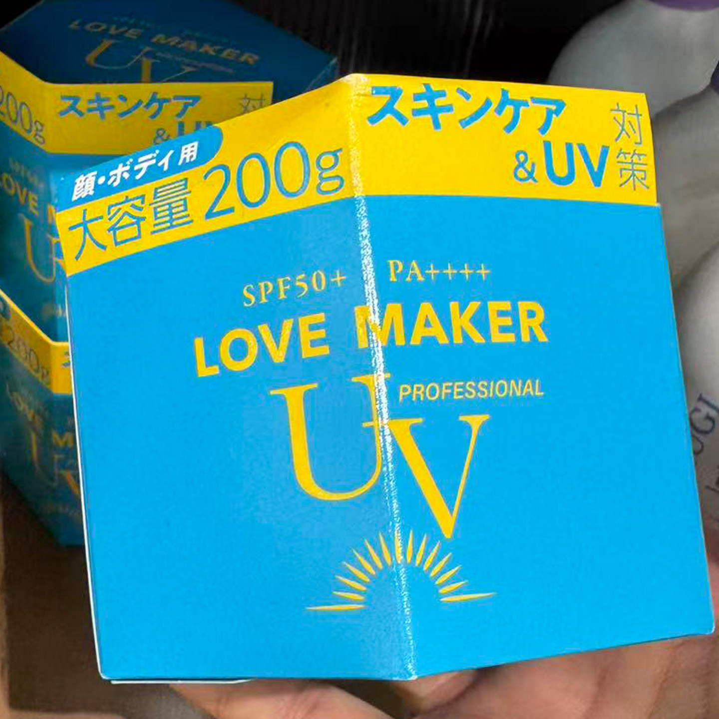 直邮！日本LOVE MAKER大容量防晒霜200g装面部身体可用