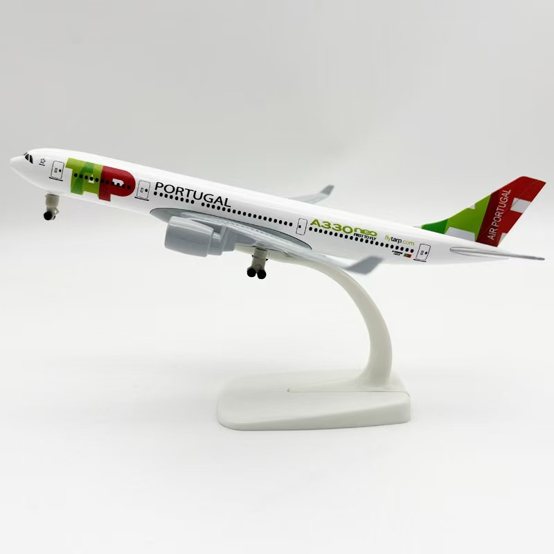 带轮子20cm葡萄牙航空PORTUGAL空客机A330合金仿真飞机模型金属