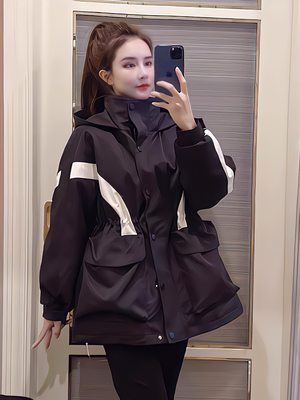 风衣外套女冬连帽冲锋衣棉服