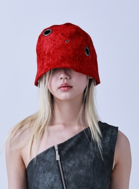 YEZI OD 红色复古渔夫帽女金属气眼盆帽设计师可卷边春夏个性帽子