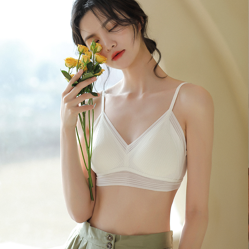 法式三角杯无钢圈内衣超薄款真丝