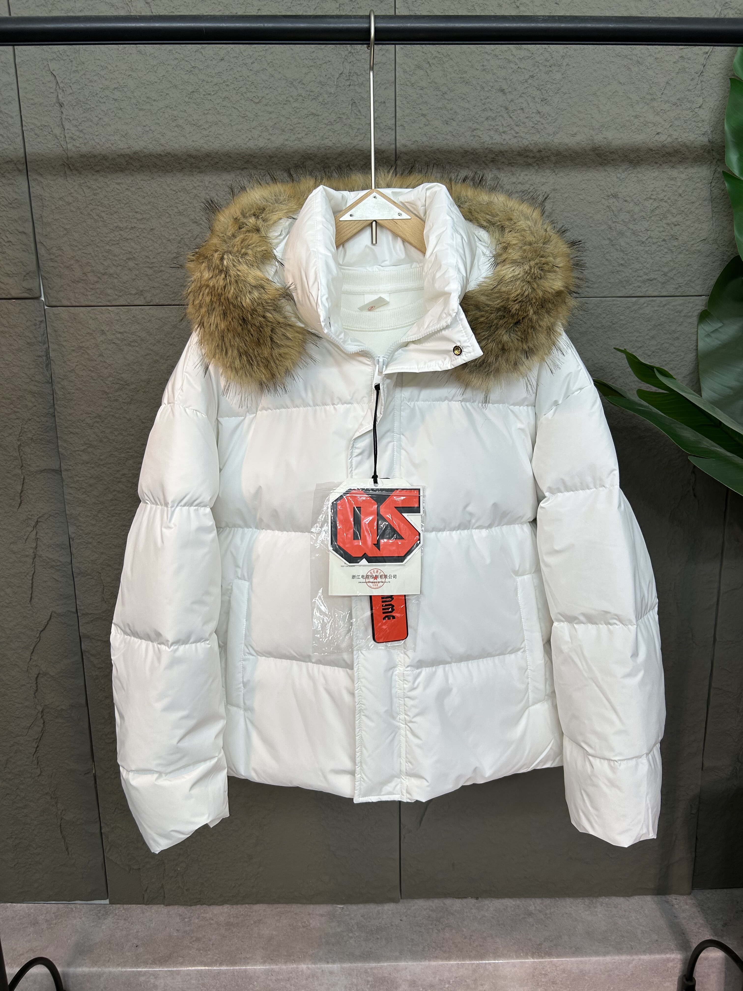 潮牌白鸭绒羽绒服冬季可拆卸大毛领连帽加厚保暖外套宽松男女情侣