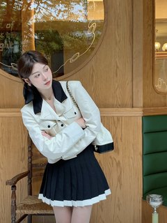 砂糖罐studio 韩剧女主套装 气质撞色奶白西装外套高腰黑色百褶裙