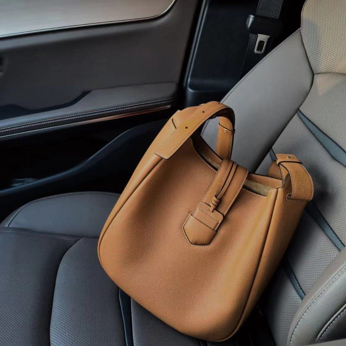 福袋包—新款小众新品水桶包腋下包时尚百搭单肩包斜跨大号牛皮包,箱包皮具/热销女包/男包,腋下包,淘宝优惠券,粉丝福利购,淘宝优惠卷