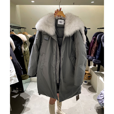 韩版中长款连帽大毛领羽绒服