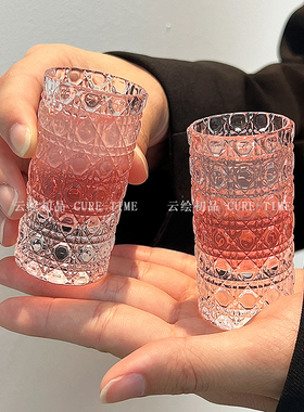 新款轻奢小酒杯浮雕加厚玻璃白酒杯酒盅小号家用一口杯烈酒宝石纹