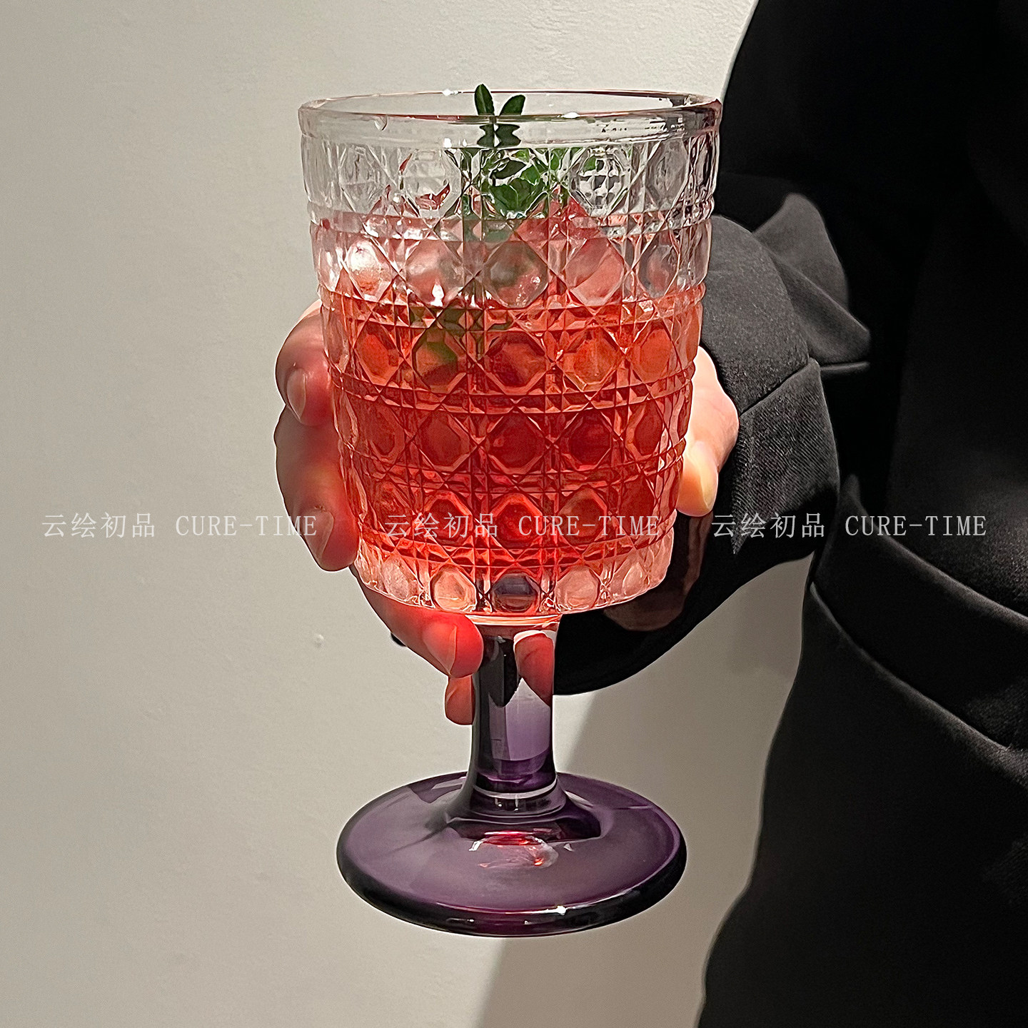 小众宫廷风高颜值玻璃高脚杯