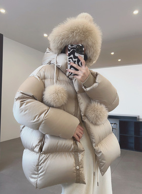 Tania 3色90白鹅绒  无胆直充 云朵系列轻盈柔软蓬松加厚羽绒服女