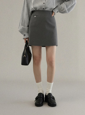 Tania S家26春季新款韩系通勤爱心配饰包臀短裙A字裙高腰半身裙女