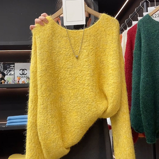 秋冬季新款多巴胺风黄色长袖毛衣女休闲慵懒风宽松显瘦针织衫上衣