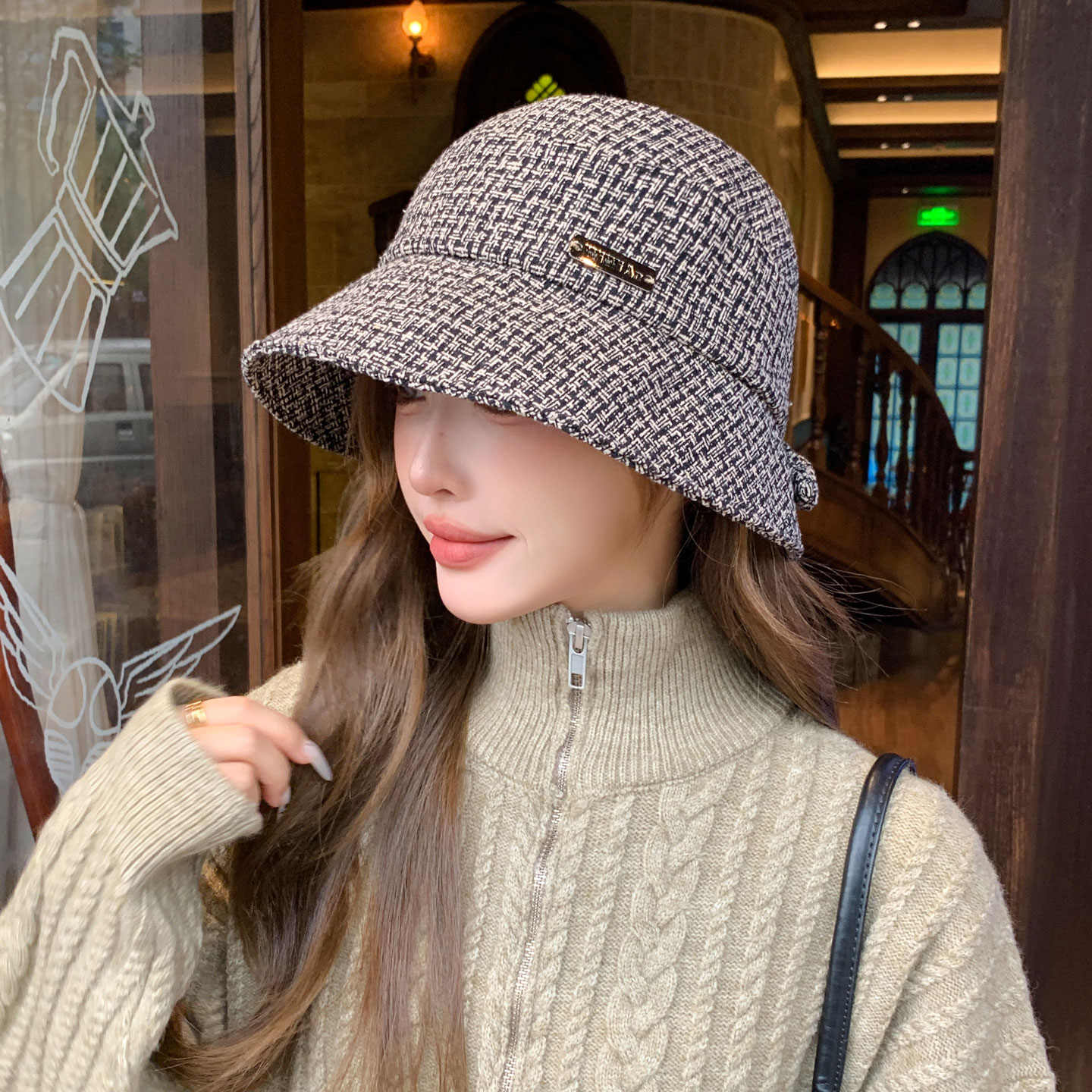 显脸小渔夫帽女秋冬天百搭水桶帽