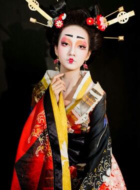 服装设计成衣制作服装设计成衣打版制版服装设计效果图