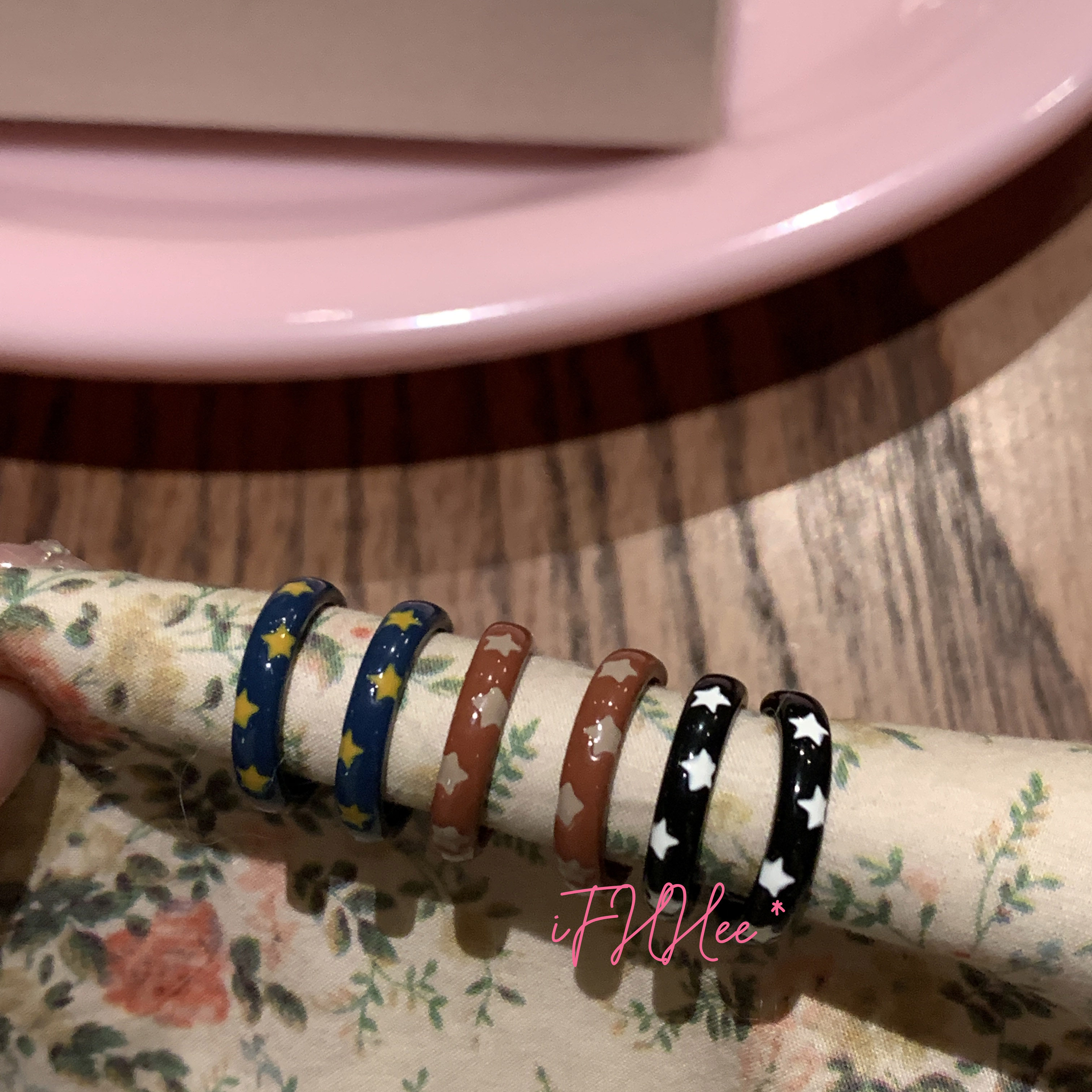 iFHHee 手绘感 辣辣的星星 3色！小圆环耳环