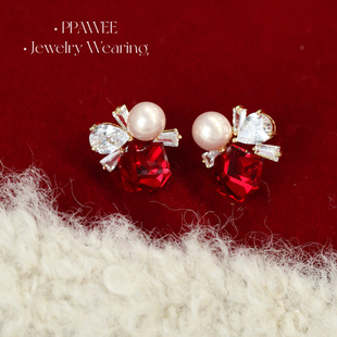 霓虹方糖|红色方糖水晶珍珠耳环过新年爆闪花朵耳钉秋冬锆石耳饰