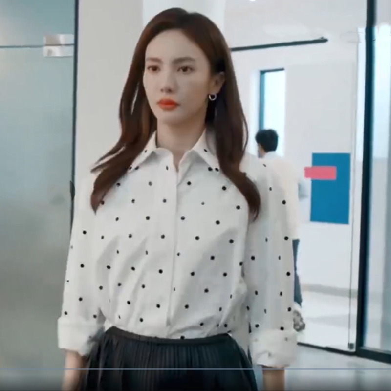 不会恋爱的我们赵江月金晨同款衬衫2022年新春季白色圆点长袖衬衣