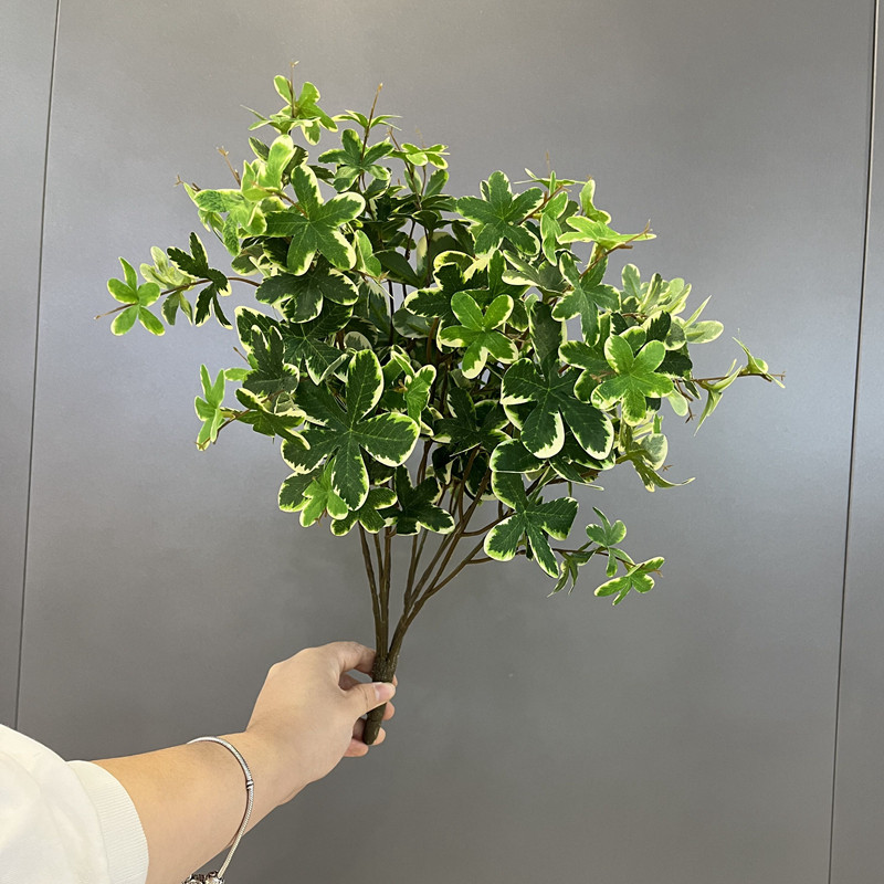 仿真绿叶花材植物绿萝叶紫苏爬山虎绿植盆栽植物墙装饰塑料叶子