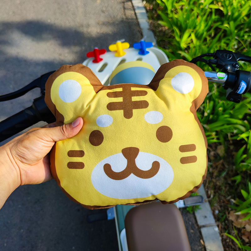 电动车儿童座椅加厚防撞垫宝宝防碰头摩托踏板车保护垫婴儿护头枕
