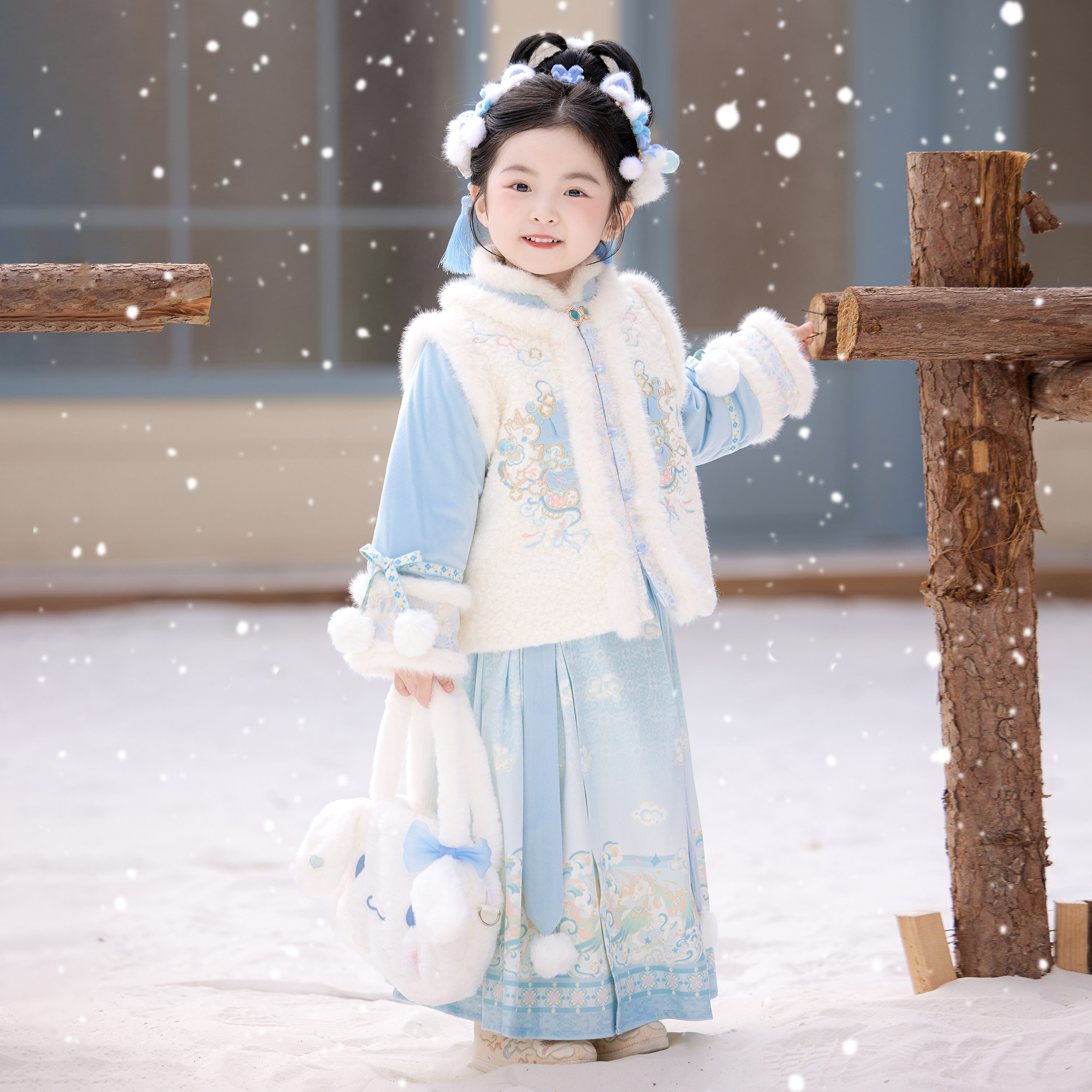 汉服女童2025冬款儿童新中式加厚明制马面裙套装小女孩仙气拜年服,童装/婴儿装/亲子装,汉服,淘宝优惠券,粉丝福利购,淘宝优惠卷