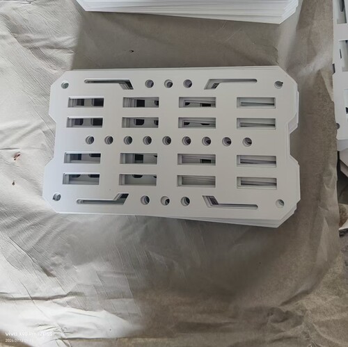 摩托车尾箱挂板通用尾箱挂板