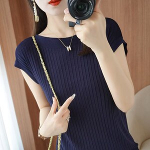 曲竹一字领春季新款短袖女圆领纯色宽松套头打底衫