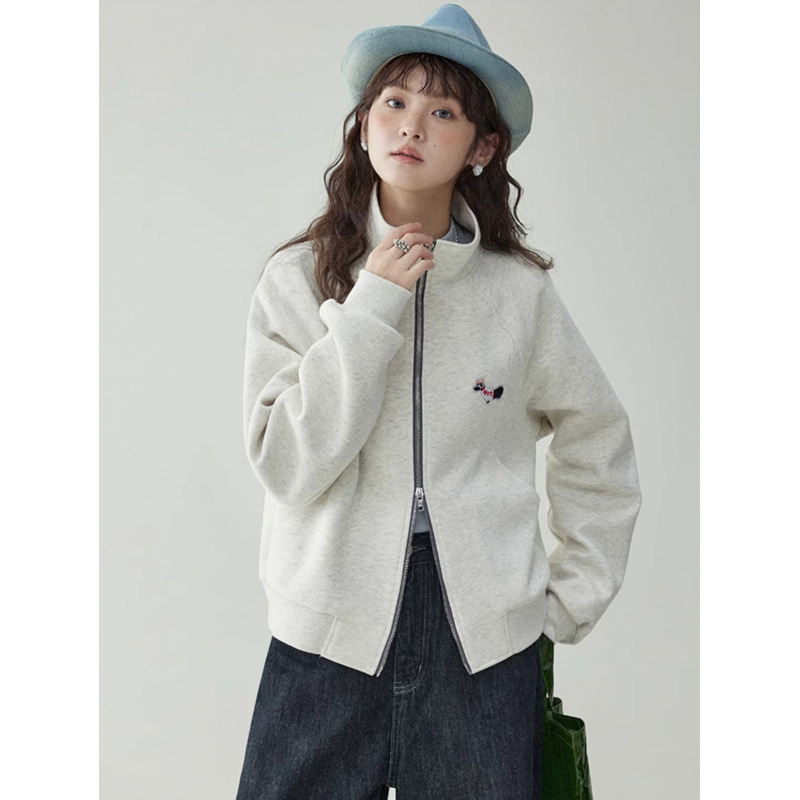 小狗刺绣卫衣女短款修身外套