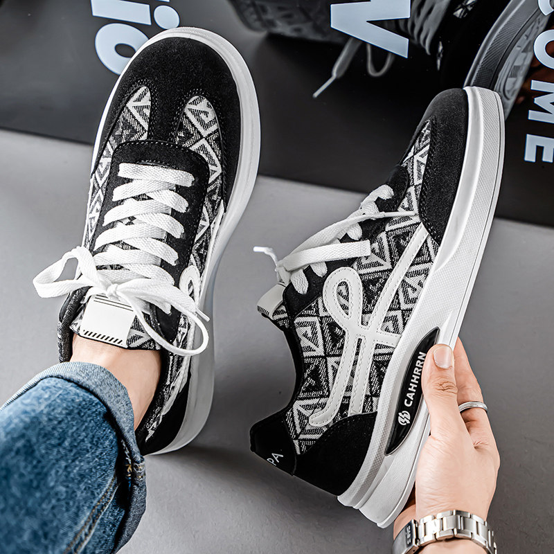 男鞋2026新款春季百搭休闲运动板鞋男青少年学生软底透气帆布潮鞋