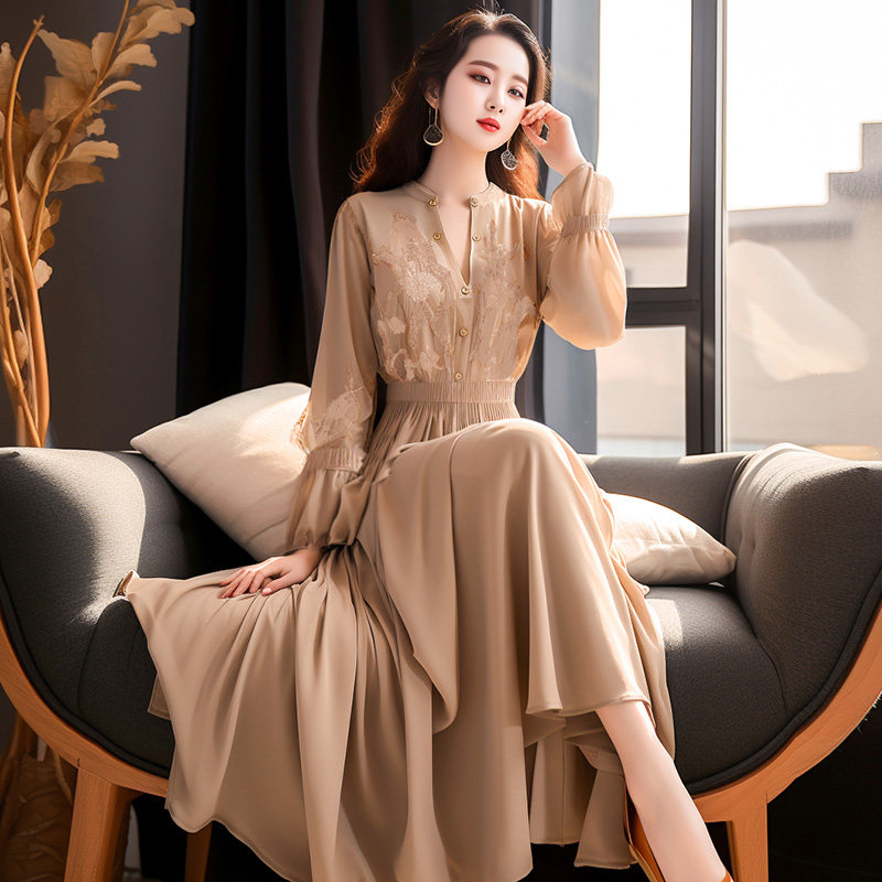 春装女2024年新款茶歇绝美收腰高级感重工刺绣高腰a字大摆连衣裙