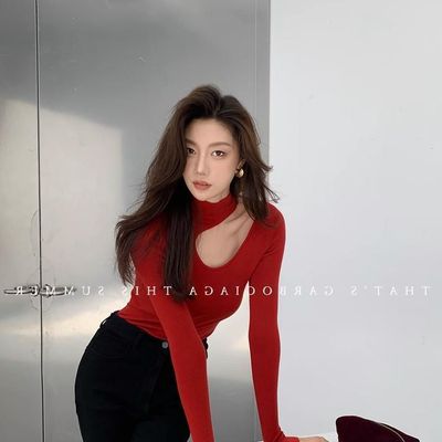红色露锁骨镂空打底衫女秋冬设计感小众修身半高领打底别致上衣潮