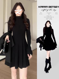 法式半高领配大衣内搭黑色连衣裙女秋冬季赫本高级感气质打底短裙