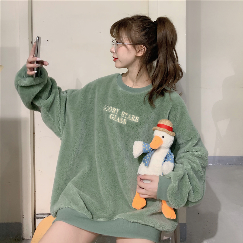 Real price ~ letter crew neck sweater