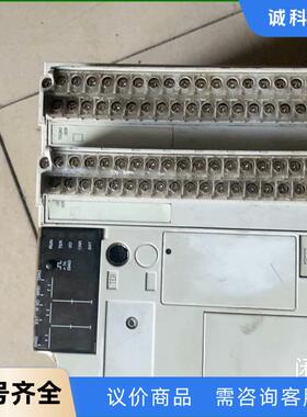 出拆机施耐德PLC模块，型号TSX3710001，成色如图所议价