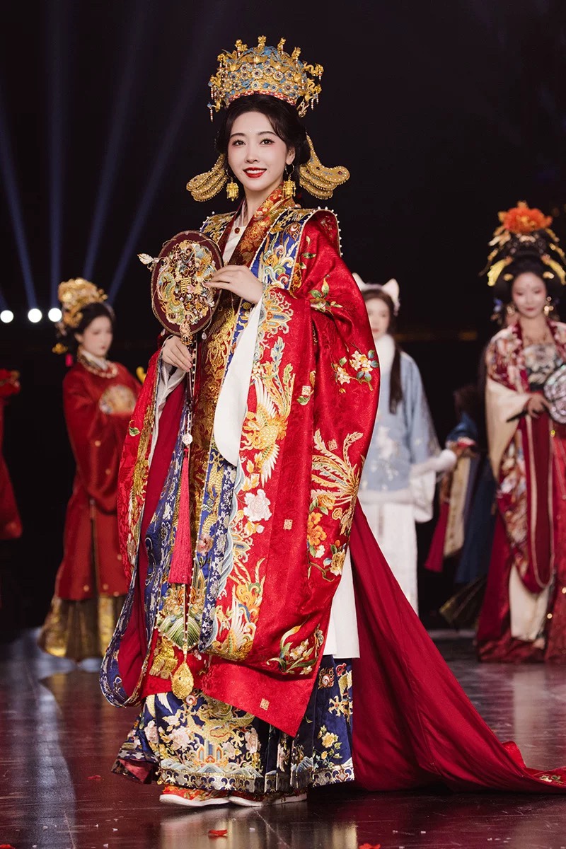 【出租】燕云织造局龙凤呈祥国风大典萱璐同款明制婚服汉婚新娘