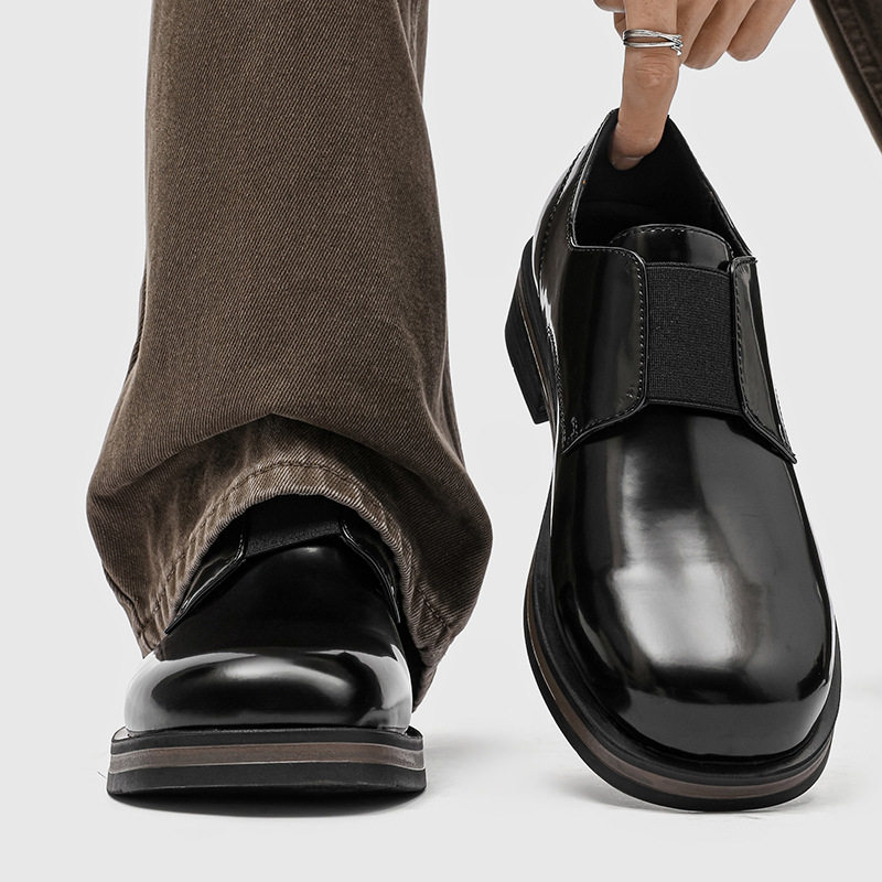 新款男士德比亮面皮鞋新中式弹力带一脚蹬商务通勤结婚休闲皮鞋潮