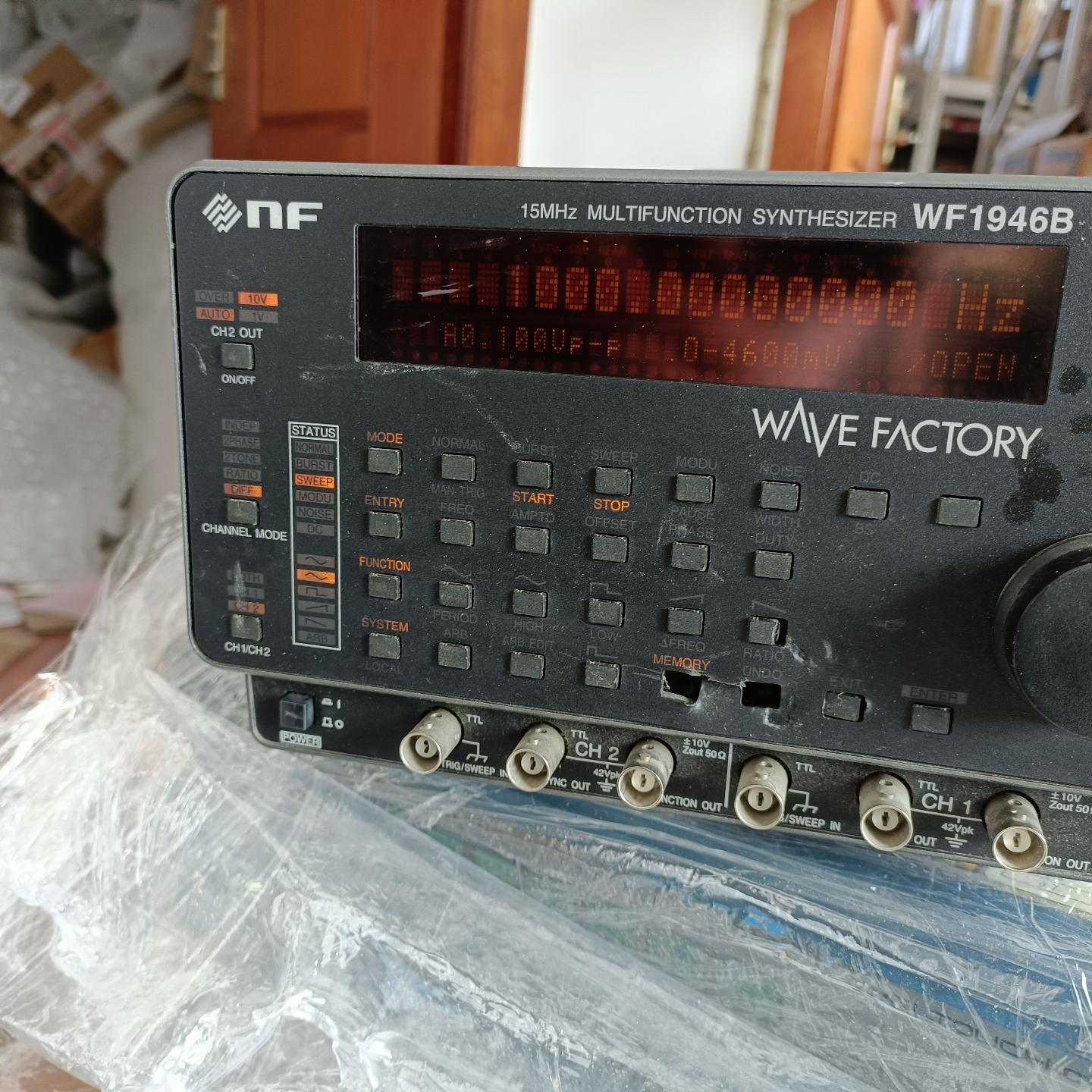 NF WF1946多功能函数发生器出售 实拍可以开机 两个健