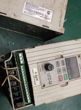 台达变频器VFD004M21A 0.4kw/0.75/.05