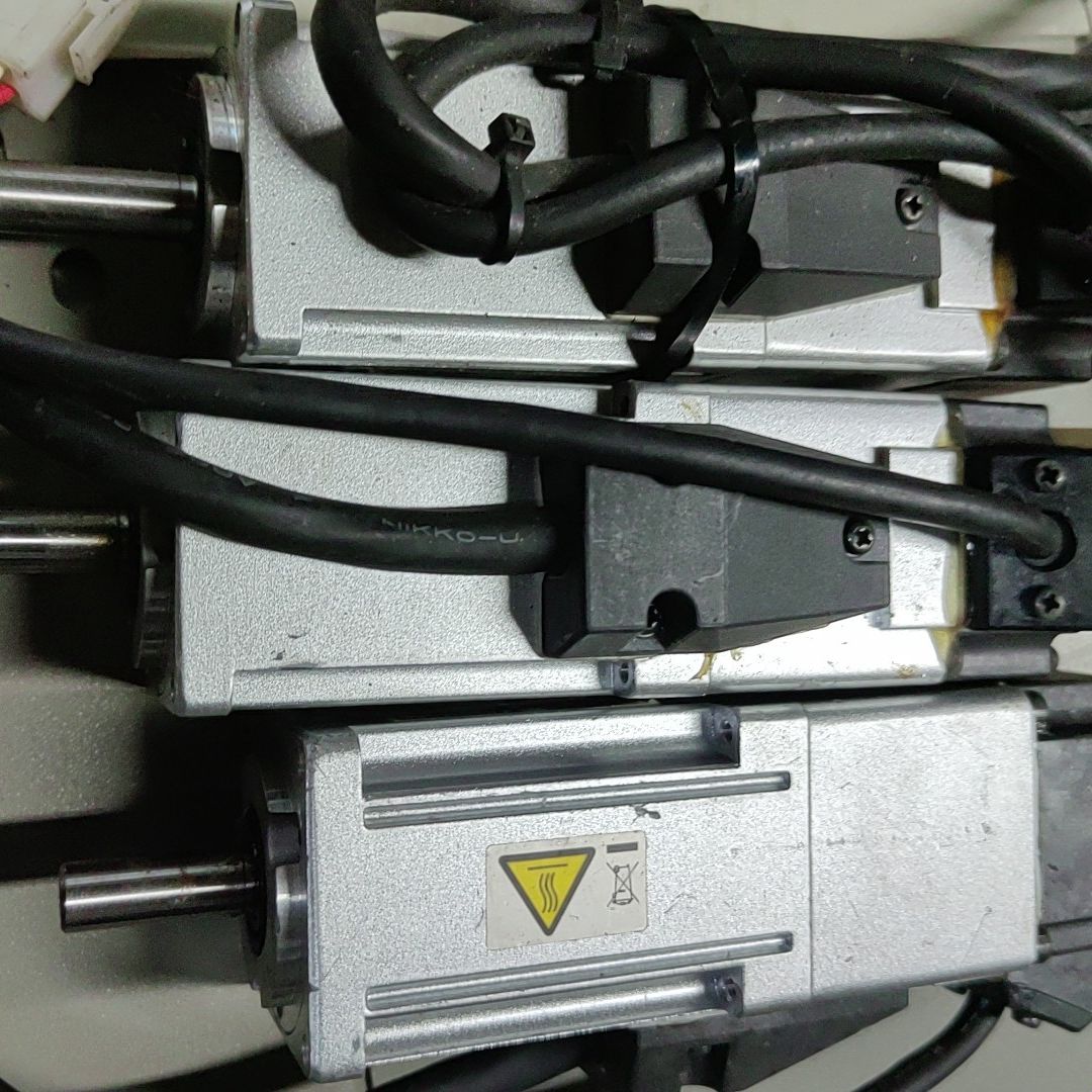 伺服电机MSMF012L1V2M拆机包好220