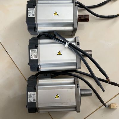 伺服电机 MHMD082G1U 正常拆机 实物图 功能包