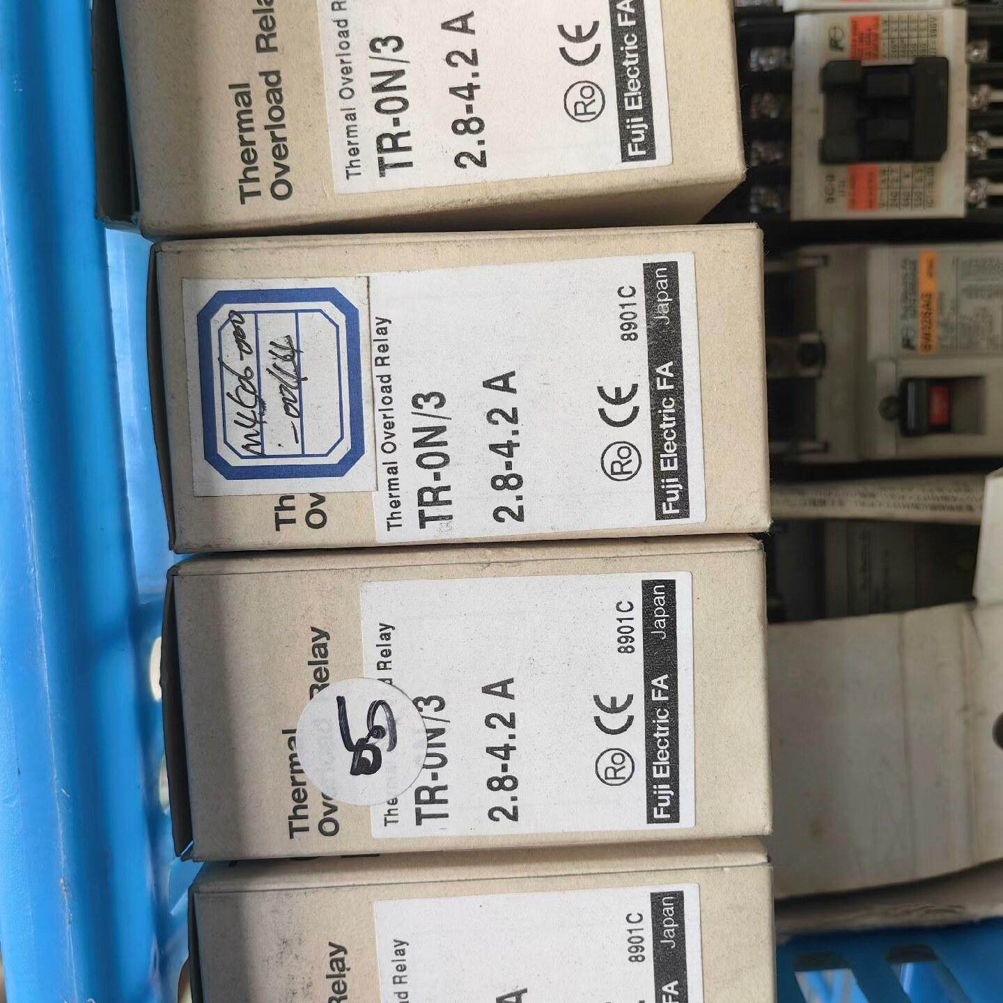 TR-ON/3 2.8-4.2A---4个新,办公设备/耗材/相关服务,其它,淘宝优惠券,粉丝福利购,淘宝优惠卷