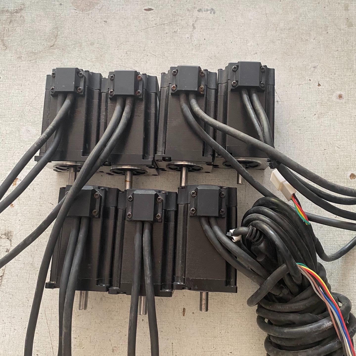 雷赛57步进电机 57CME23-Z 现货7台 轴颈8mm